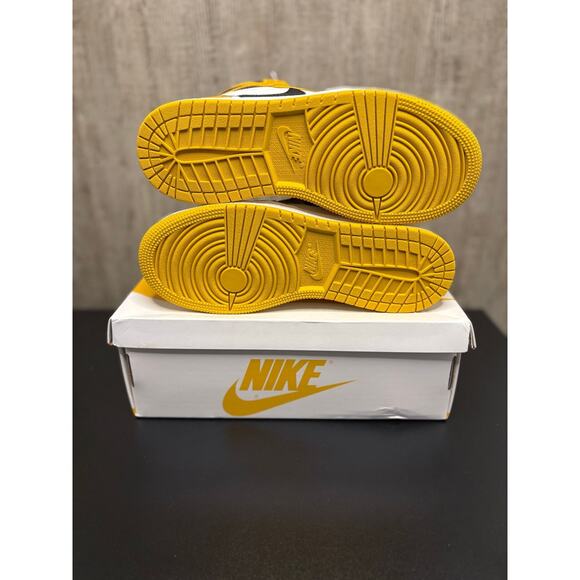 SZ 4.5y - Air Jordan 1 Retro High OG GS, New w/ Box - Picture 4 of 4